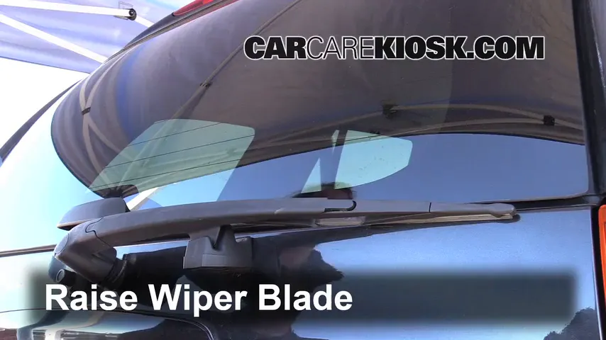 2009 GMC Envoy SLE 4.2L 6 Cyl. Windshield Wiper Blade (Rear) Replace Wiper Blade